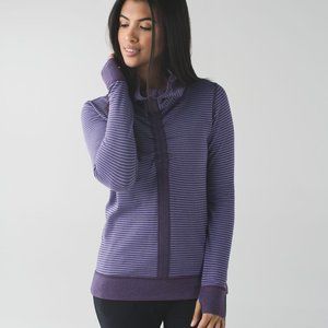 Lululemon In-A-Cinch Long Sleeve Reversible Shirt